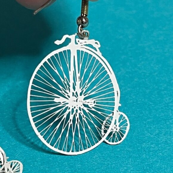 White Colored Old Fashioned Style Bicycle Pierced Earrings 2"x1.25" - Picture 7 of 14